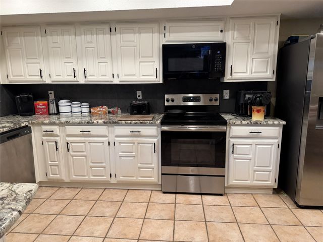 3437 Livingston Lane, Carrollton, TX 75007