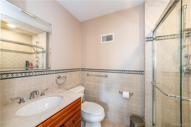 25 Barker Street 611, Mount Kisco, NY 10549