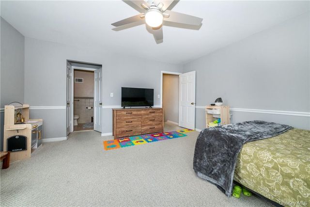 25 Barker Street 611, Mount Kisco, NY 10549