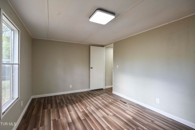 106 Cradic Drive, Rogersville, TN 37857