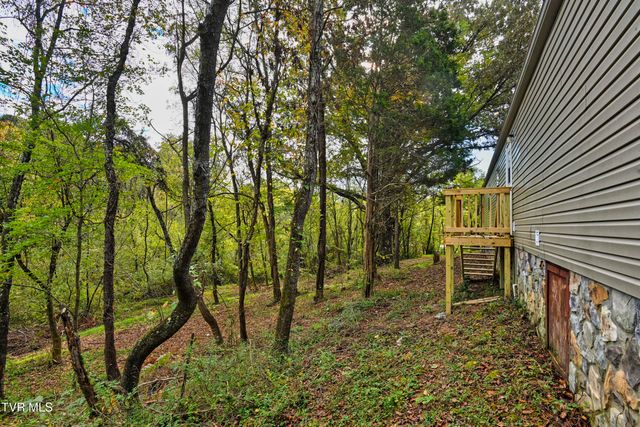 106 Cradic Drive, Rogersville, TN 37857