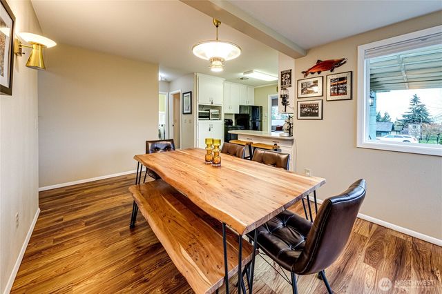 1922 W 7th Street, Port Angeles, WA 98363