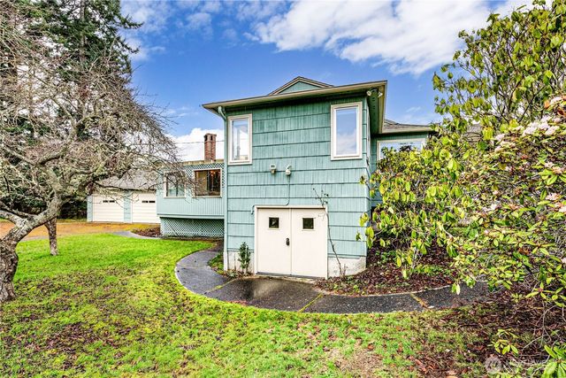 1922 W 7th Street, Port Angeles, WA 98363