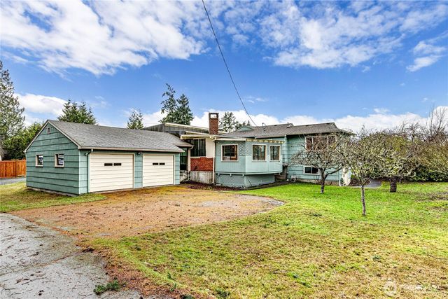 1922 W 7th Street, Port Angeles, WA 98363
