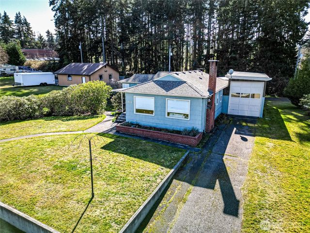 1922 W 7th Street, Port Angeles, WA 98363