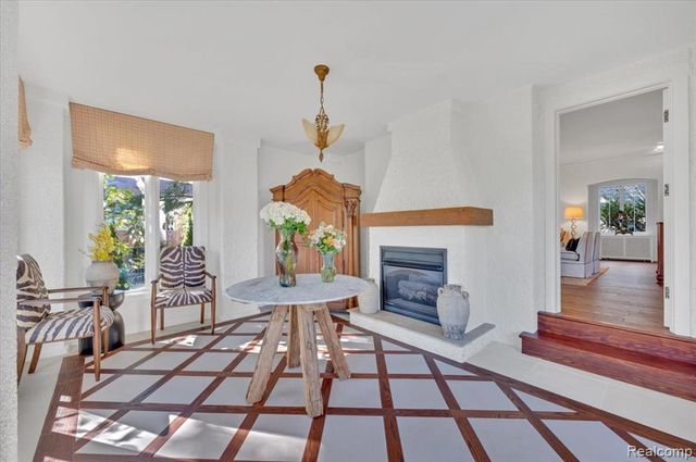 532 Brookside Avenue, Birmingham, MI 48009