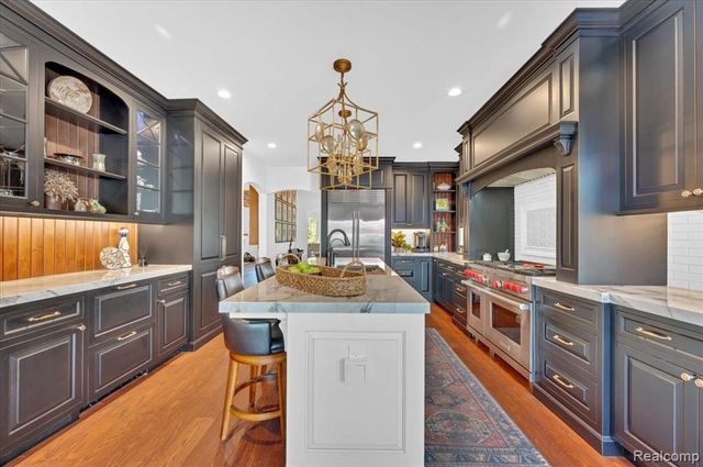 532 Brookside Avenue, Birmingham, MI 48009