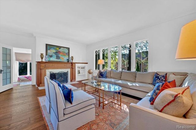 532 Brookside Avenue, Birmingham, MI 48009