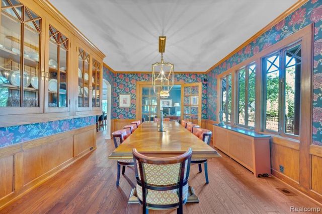 532 Brookside Avenue, Birmingham, MI 48009