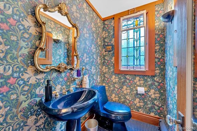 532 Brookside Avenue, Birmingham, MI 48009