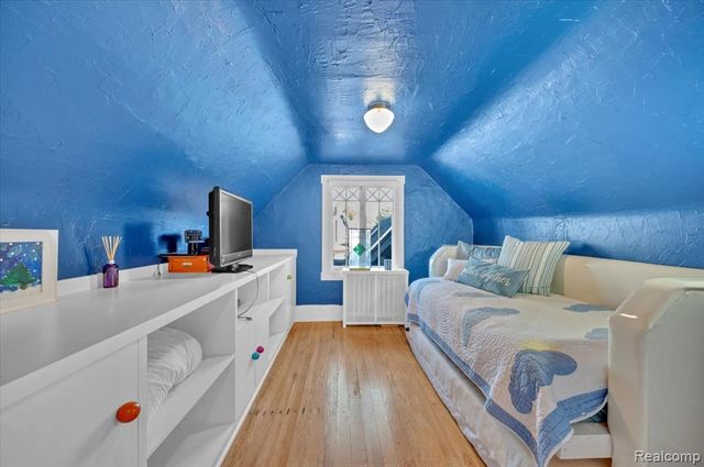 532 Brookside Avenue, Birmingham, MI 48009