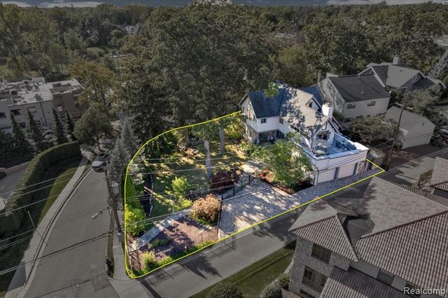 532 Brookside Avenue, Birmingham, MI 48009