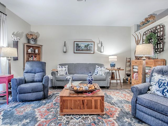 926 DEKLEVA DRIVE, Apopka, FL 32712