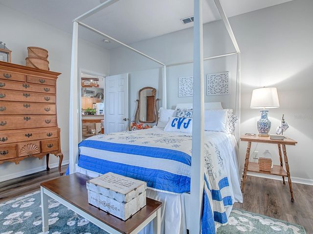 926 DEKLEVA DRIVE, Apopka, FL 32712