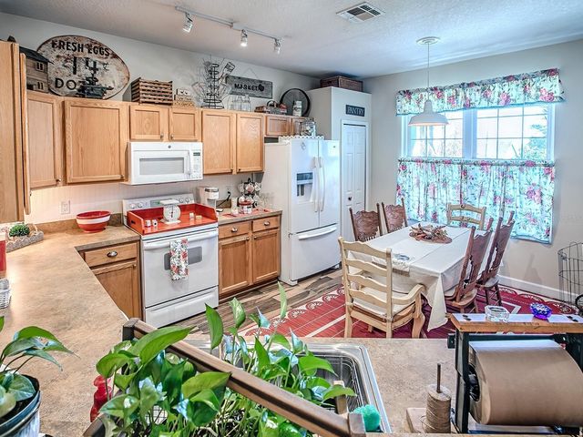 926 DEKLEVA DRIVE, Apopka, FL 32712