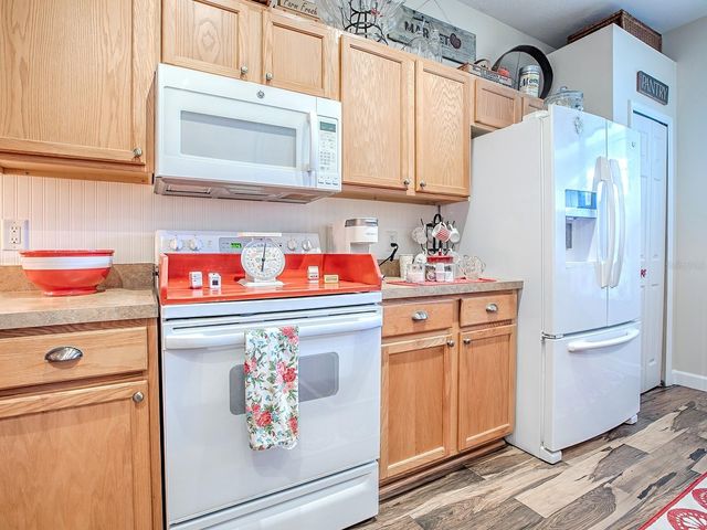 926 DEKLEVA DRIVE, Apopka, FL 32712