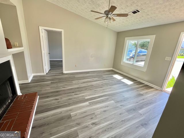 138 Crystal Brook, Griffin, GA 30223