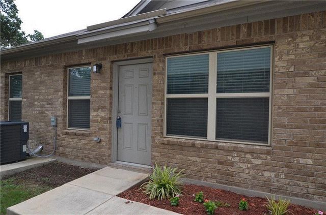 2304 S Lakeline BLVD 243, Cedar Park, TX 78613