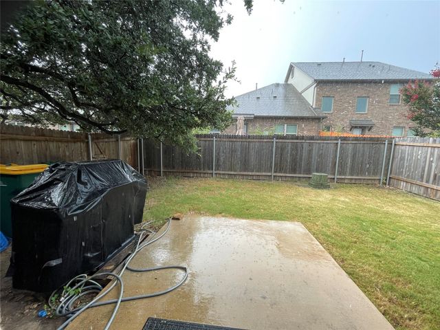 2304 S Lakeline BLVD 243, Cedar Park, TX 78613