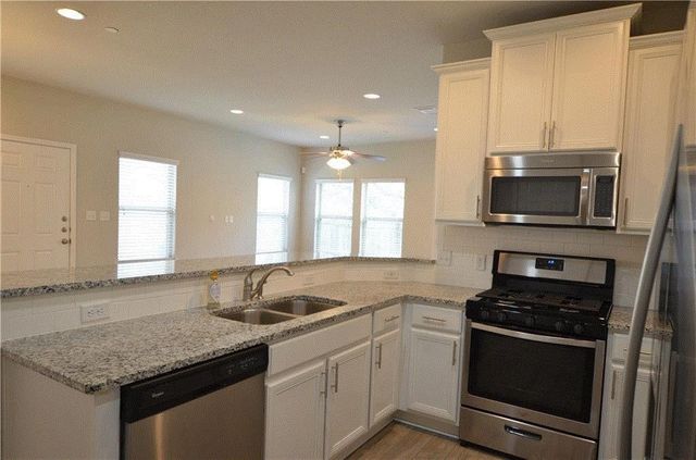 2304 S Lakeline BLVD 243, Cedar Park, TX 78613