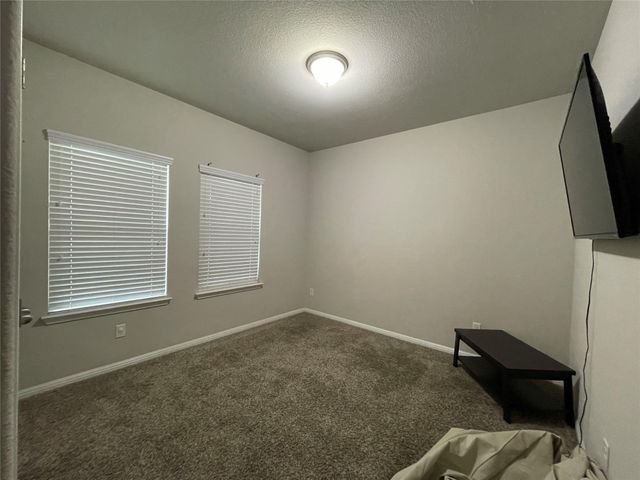 2304 S Lakeline BLVD 243, Cedar Park, TX 78613