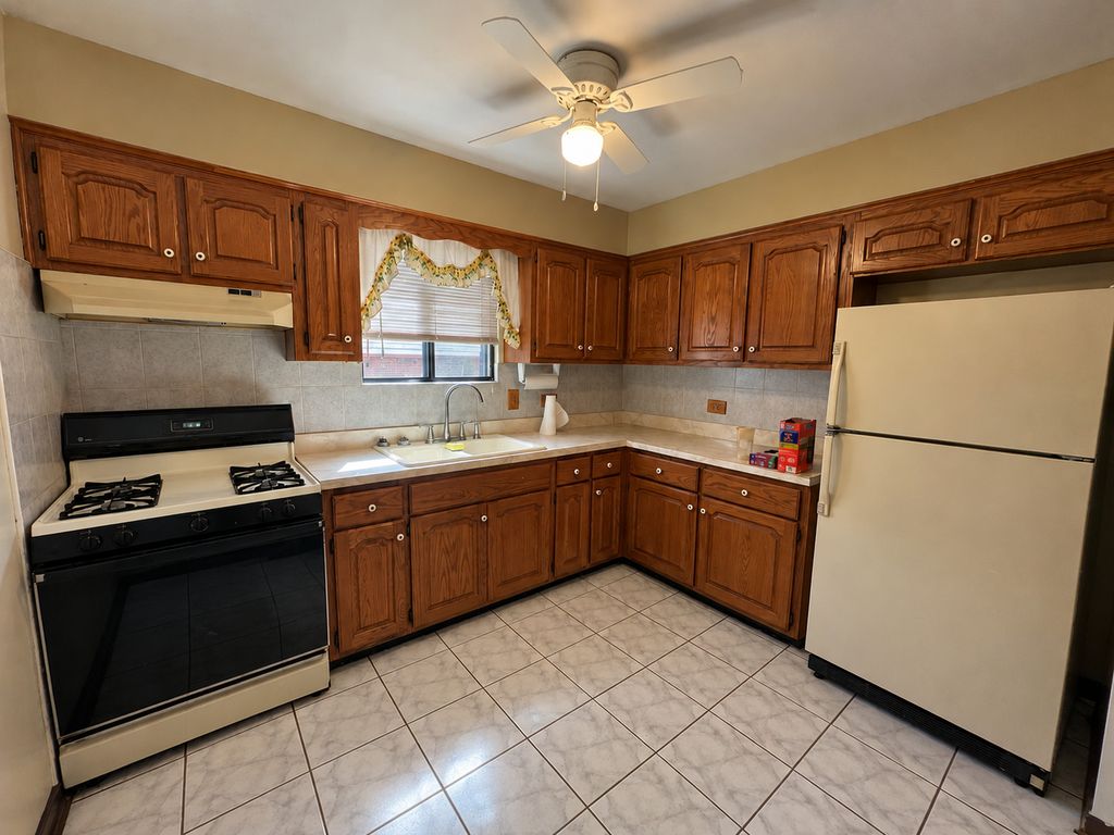 6119 Marshall Avenue 3E, Chicago Ridge, IL 60415 — photo 4