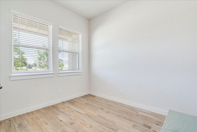 121 Camino Verde, San Marcos, TX 78666