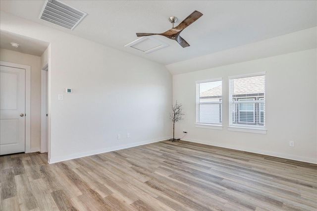 121 Camino Verde, San Marcos, TX 78666