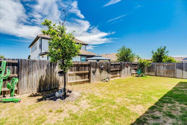 121 Camino Verde, San Marcos, TX 78666