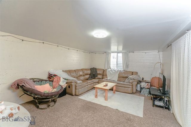 707 S 10th Avenue, Bozeman, MT 59715