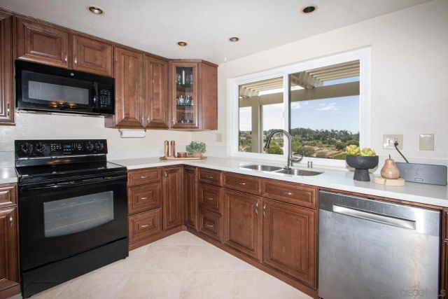 12733 Via Nasca, San Diego, CA 92128