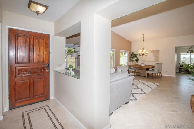 12733 Via Nasca, San Diego, CA 92128