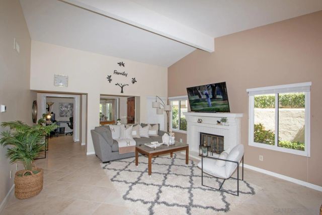 12733 Via Nasca, San Diego, CA 92128