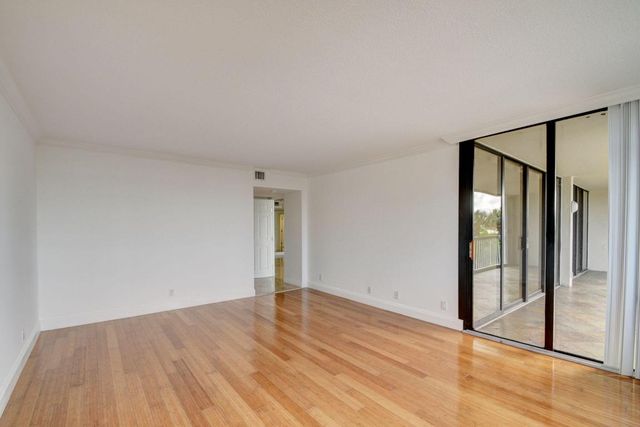 3250 S Ocean Boulevard 207s, Palm Beach, FL 33480