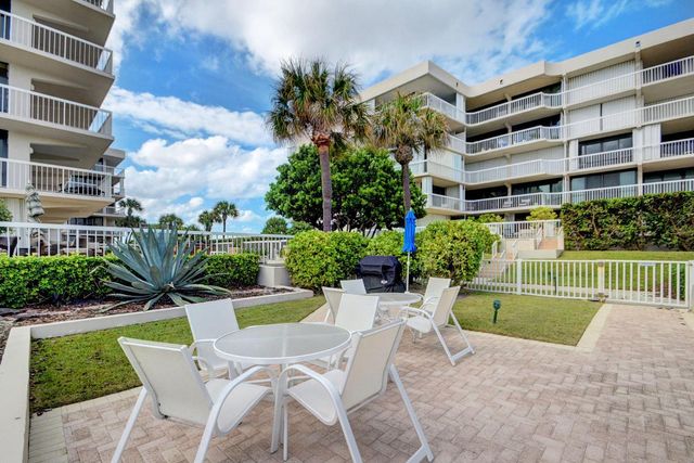 3250 S Ocean Boulevard 207s, Palm Beach, FL 33480