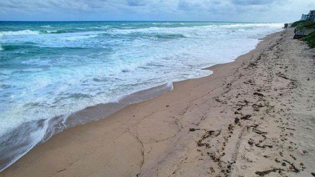 3250 S Ocean Boulevard 207s, Palm Beach, FL 33480