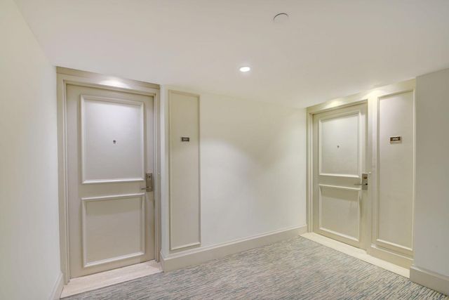 3250 S Ocean Boulevard 207s, Palm Beach, FL 33480