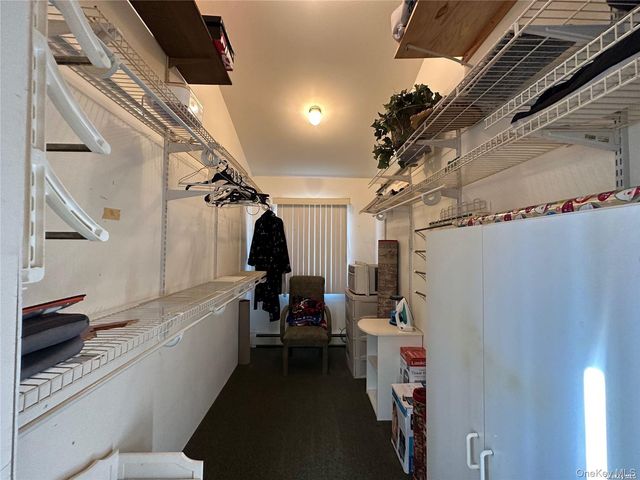 10 Maria Court, Holbrook, NY 11741