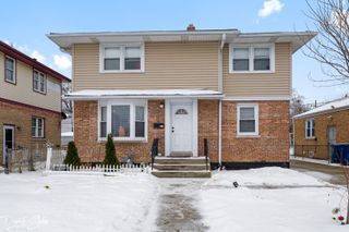 9741 Lonnquist Drive, Franklin Park, IL 60131