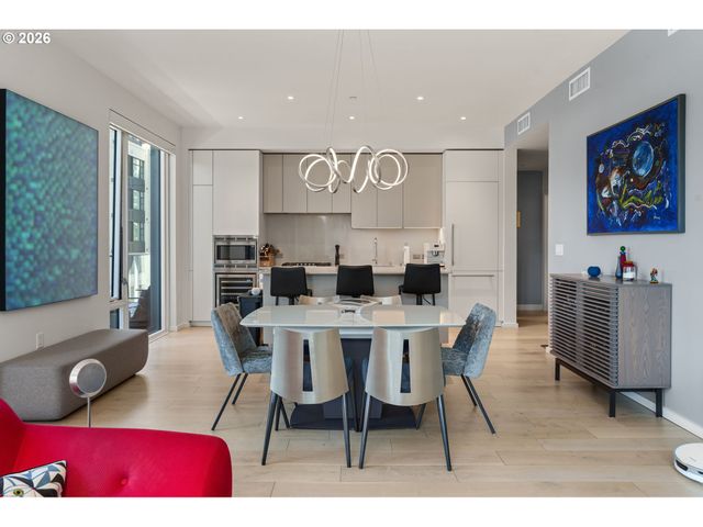 1150 Nw QUIMBY St 426, Portland, OR 97209