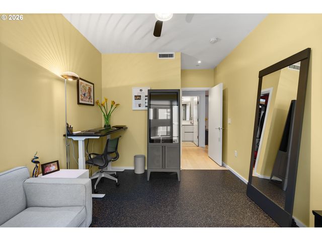 1150 Nw QUIMBY St 426, Portland, OR 97209