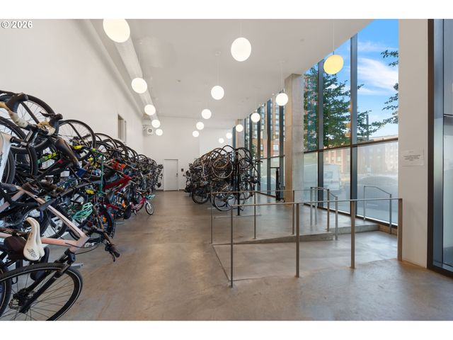 1150 Nw QUIMBY St 426, Portland, OR 97209