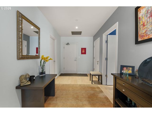 1150 Nw QUIMBY St 426, Portland, OR 97209