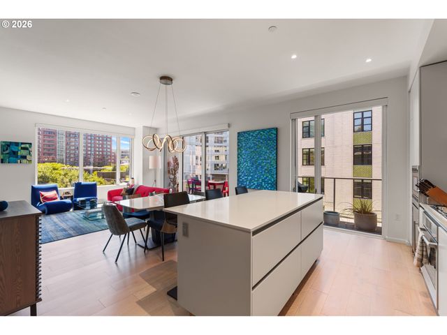 1150 Nw QUIMBY St 426, Portland, OR 97209