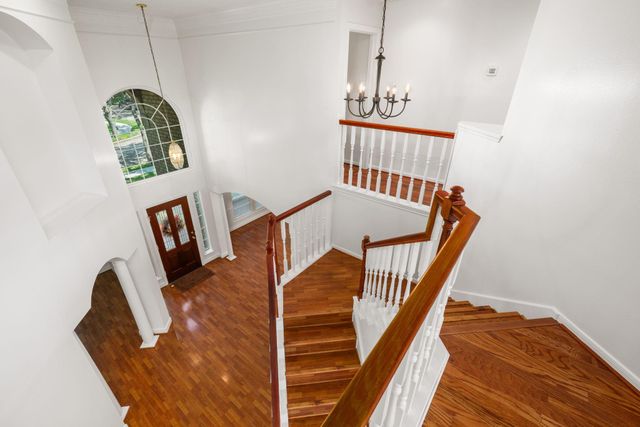 6334 Wagner Way, Sugar Land, TX 77479