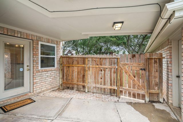 6334 Wagner Way, Sugar Land, TX 77479