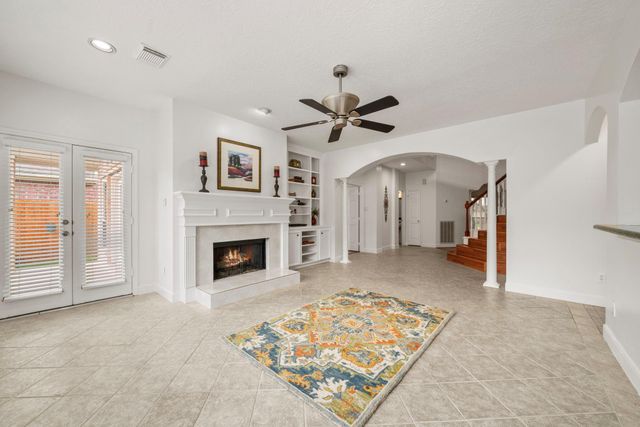 6334 Wagner Way, Sugar Land, TX 77479