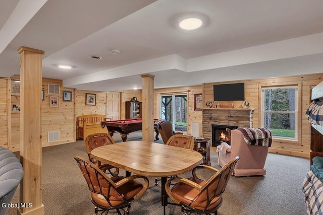 231 County Highway 152 UNIT 41, Northampton, NY 12134