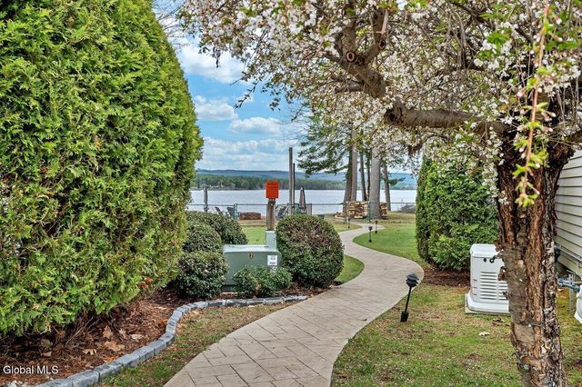 231 County Highway 152 UNIT 41, Northampton, NY 12134