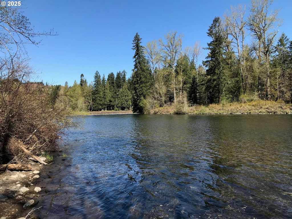 0 Clackams River, Estacada, OR 97023